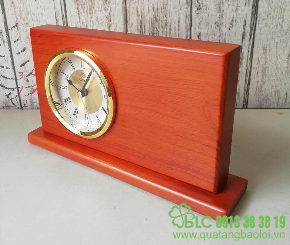 Đồng hồ để bàn gỗ Hải Phòng - DH107 là quà tặng tri ân vô cùng độc đáo 