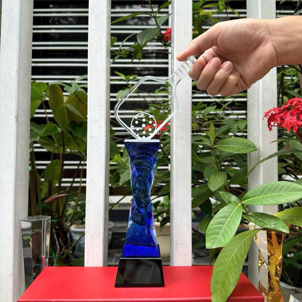 Các mẫu cúp pha lê được ưa chuộng tại Hải Phòng