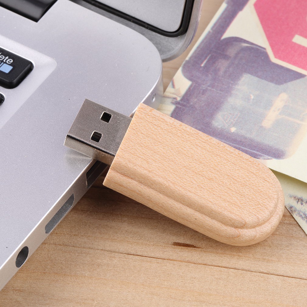 USB gỗ sản phẩm của Quà Tặng Bảo Lợi